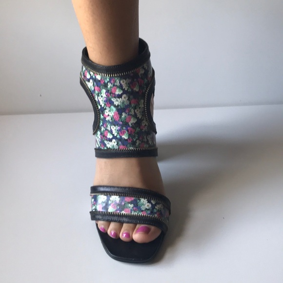 Rebecca Minkoff high heel sandal 7.5 - Picture 3 of 7